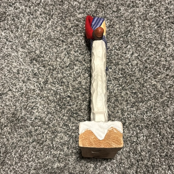 Carved Wooden Snowman - Picture 4 of 6